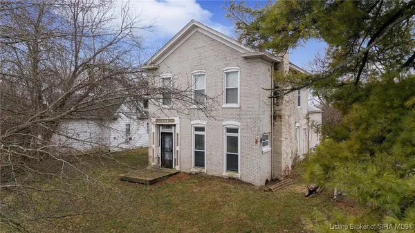 $120,000 | 235 Cherry Street, New Albany, IN 47150