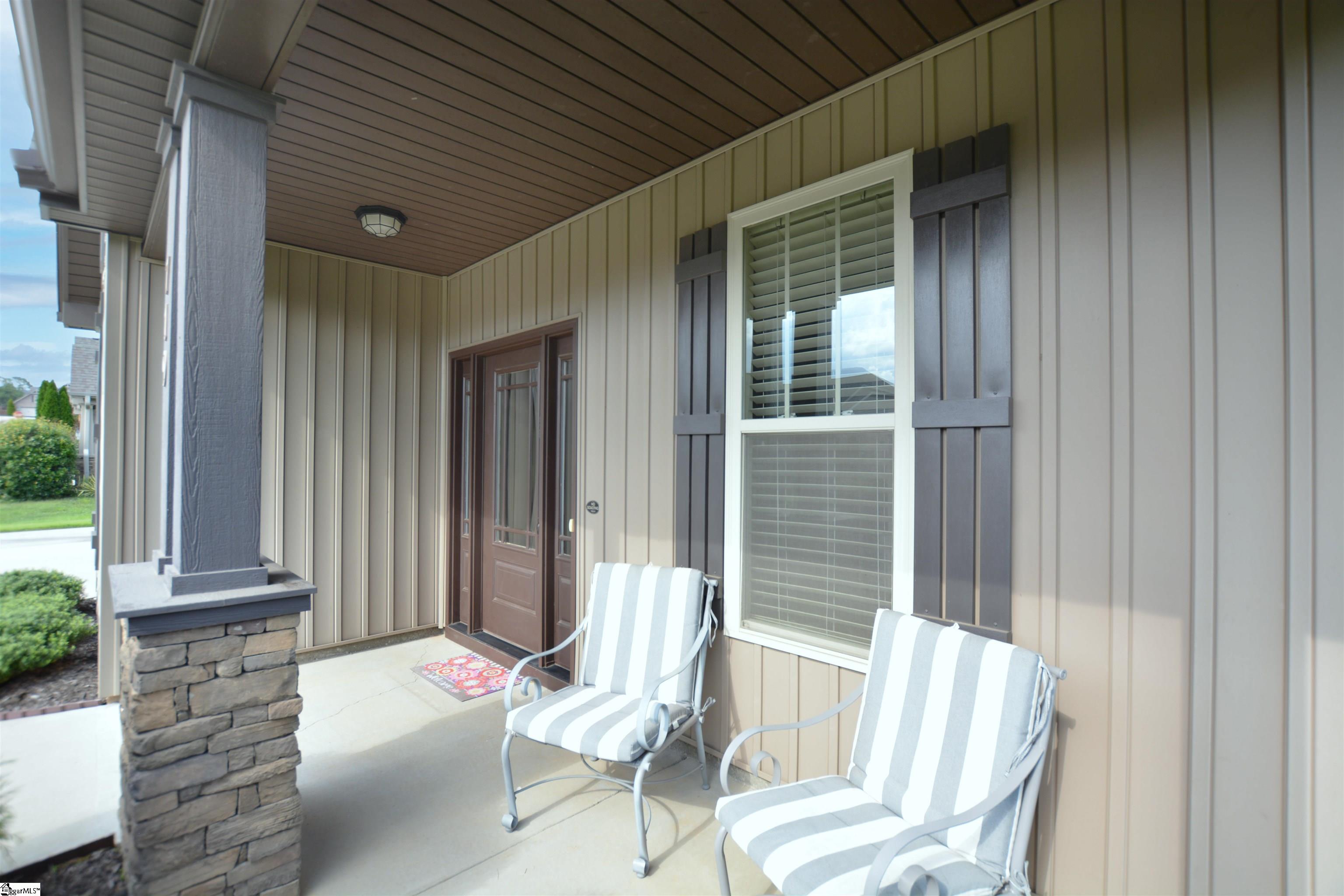 719 Wynborne Lane Moore, SC 29369 - Photo 4 of 48