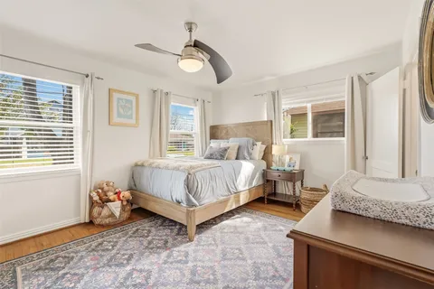 $875,000 | 918 East 14th Street, Houston, TX 77009