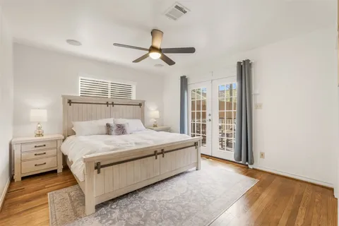 $875,000 | 918 East 14th Street, Houston, TX 77009