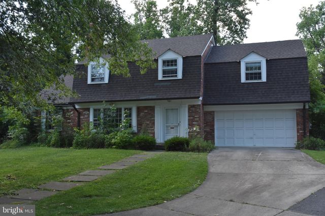 $1,236,000 | 5010 Rockmere Court, Bethesda, MD 20816