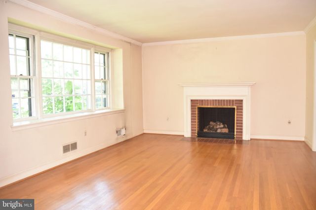 $1,236,000 | 5010 Rockmere Court, Bethesda, MD 20816