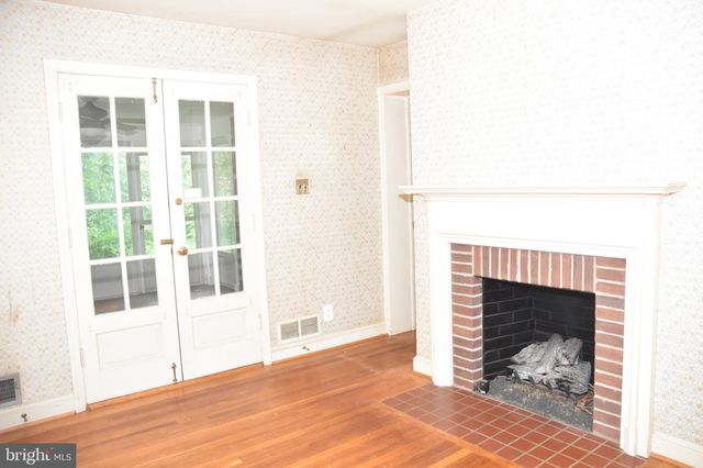 $1,236,000 | 5010 Rockmere Court, Bethesda, MD 20816