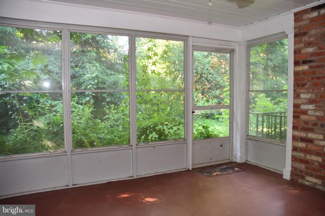 $1,236,000 | 5010 Rockmere Court, Bethesda, MD 20816