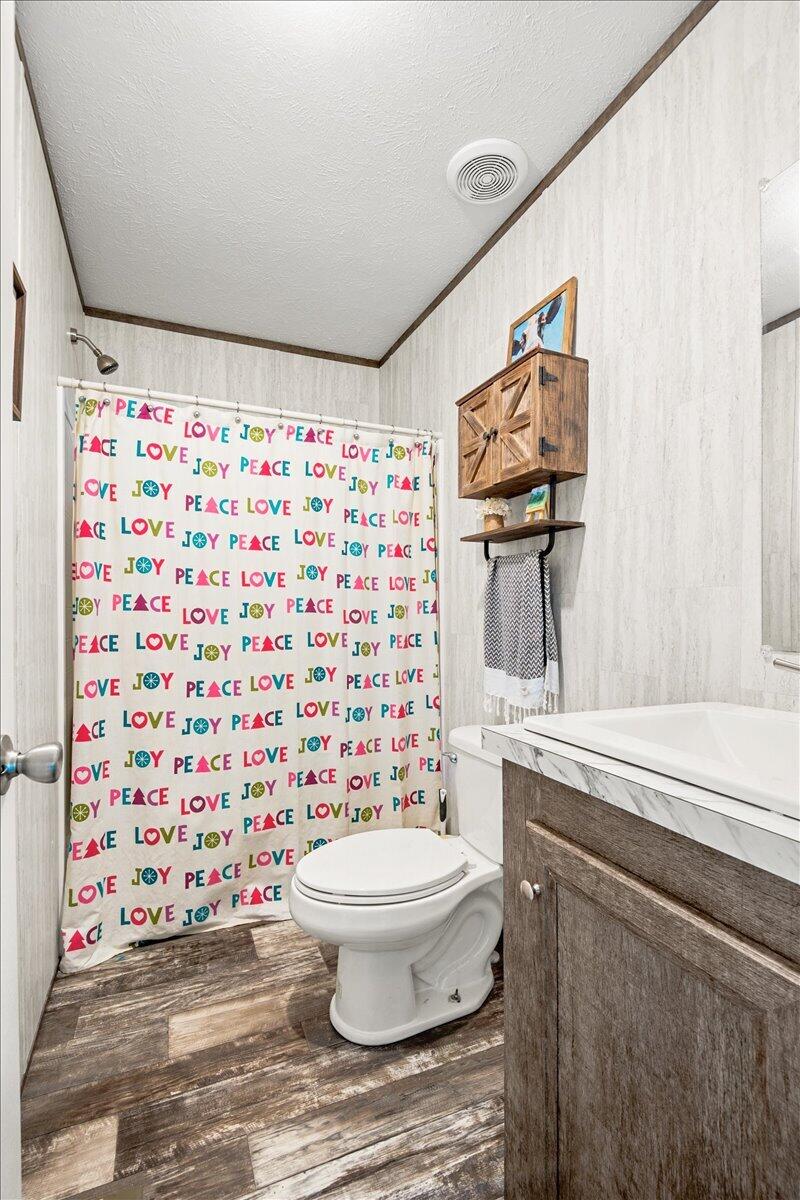 1295 Old Salem Road London, KY 40741 - Photo 22 of 34 22-Bathroom 2
