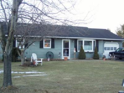 3855 Devonshire Road Bethlehem, PA 18020 - Photo 1 of 9 Front