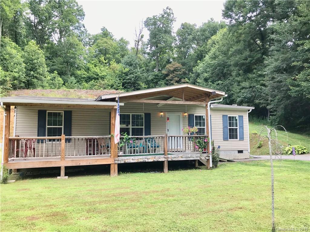 72 Lansing Road Waynesville, NC 28786 - Photo 2 of 36 Gallery Image 2