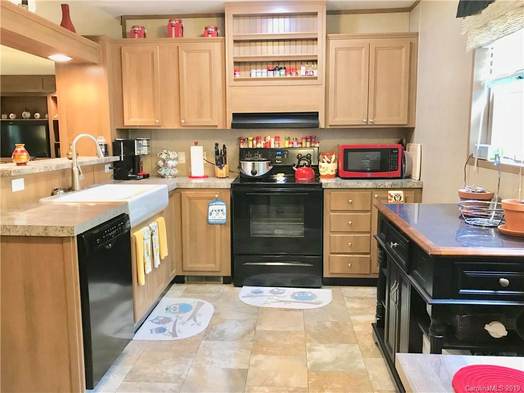 72 Lansing Road Waynesville, NC 28786 - Photo 18 of 36 Gallery Image 18