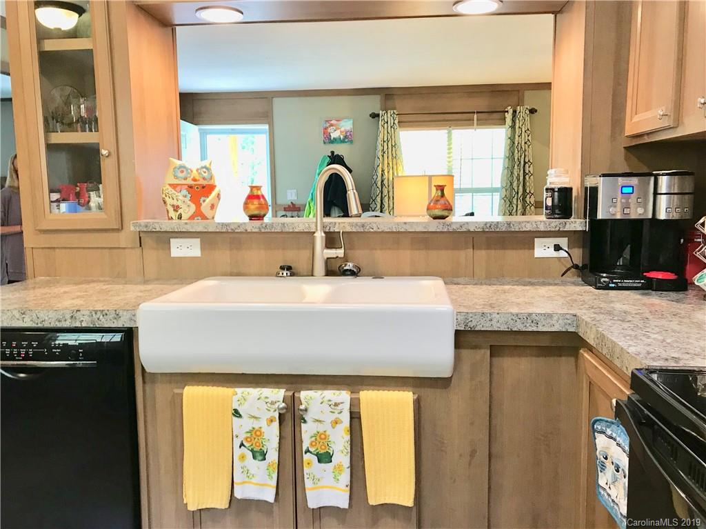 72 Lansing Road Waynesville, NC 28786 - Photo 25 of 36 Gallery Image 25
