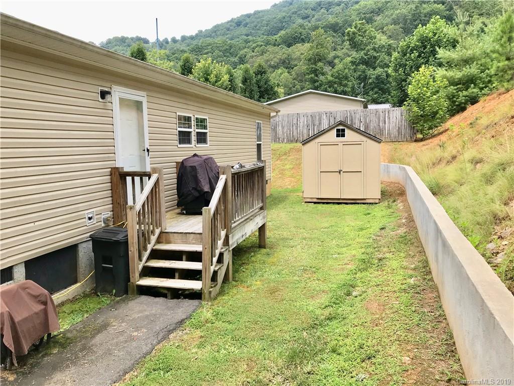72 Lansing Road Waynesville, NC 28786 - Photo 27 of 36 Gallery Image 27