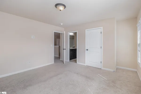 $434,900 | 215 Redmont Court, Simpsonville, SC 29680