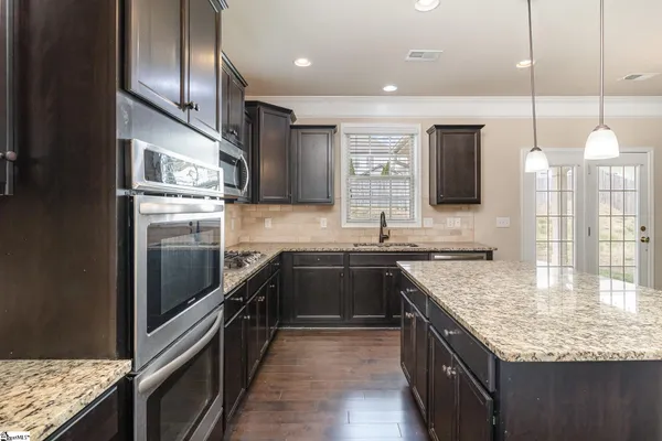 $434,900 | 215 Redmont Court, Simpsonville, SC 29680