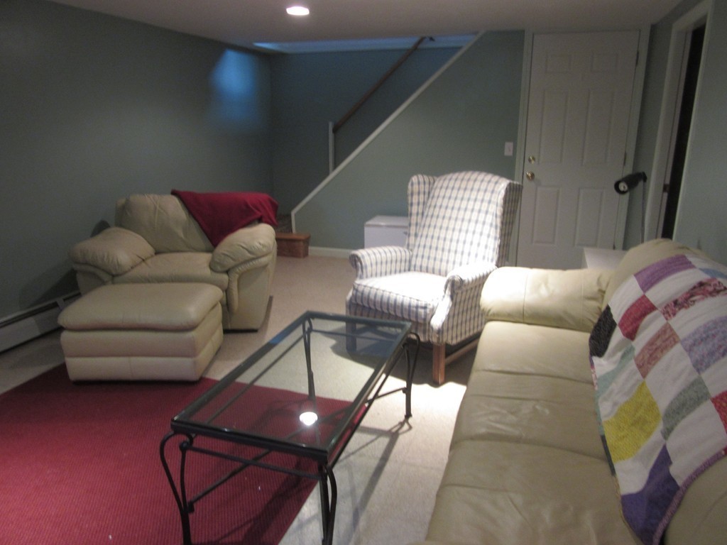 138 Rolling Acres Road Lunenburg, MA 01462 - Photo 9 of 12 Gallery Image 9