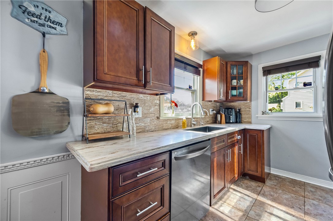 146 Willowbrook Road Greece, NY 14616 - Photo 16 of 48