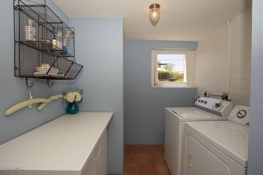 355 West Roma Avenue Phoenix, AZ 85013 - Photo 15 of 29 Laundry