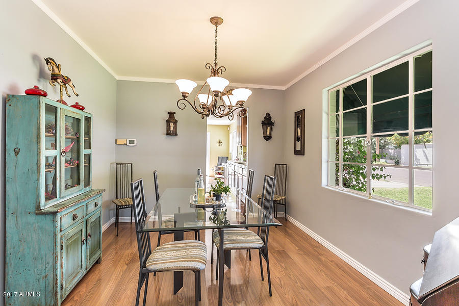 355 West Roma Avenue Phoenix, AZ 85013 - Photo 6 of 29 Dining room