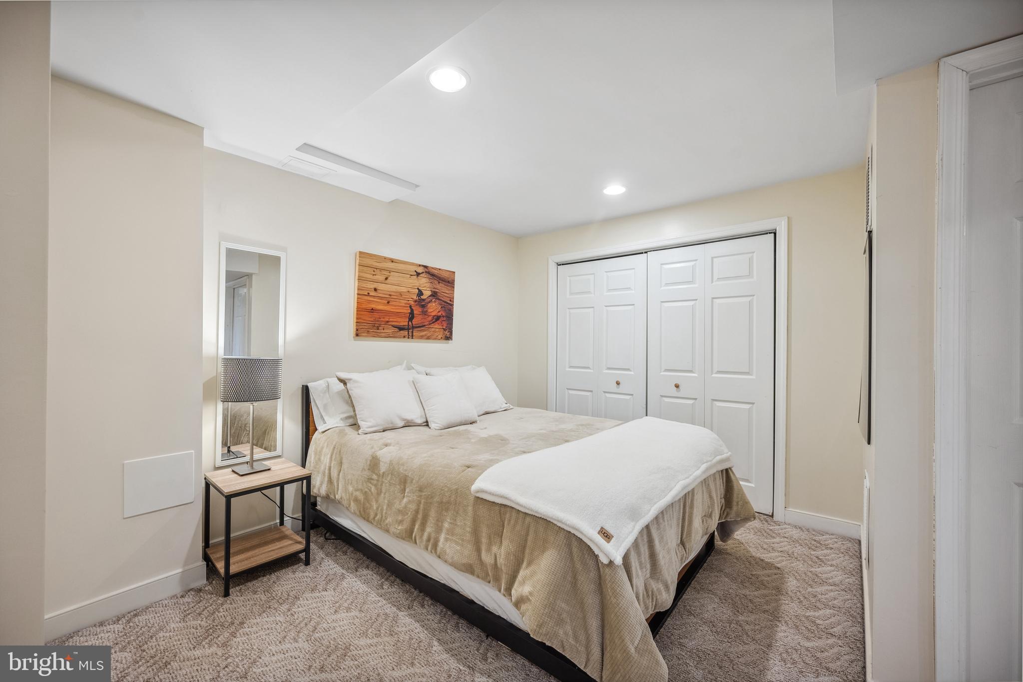 10655 John Ayres Drive Fairfax, VA 22032 - Photo 33 of 57 a bedroom with a bed and a window