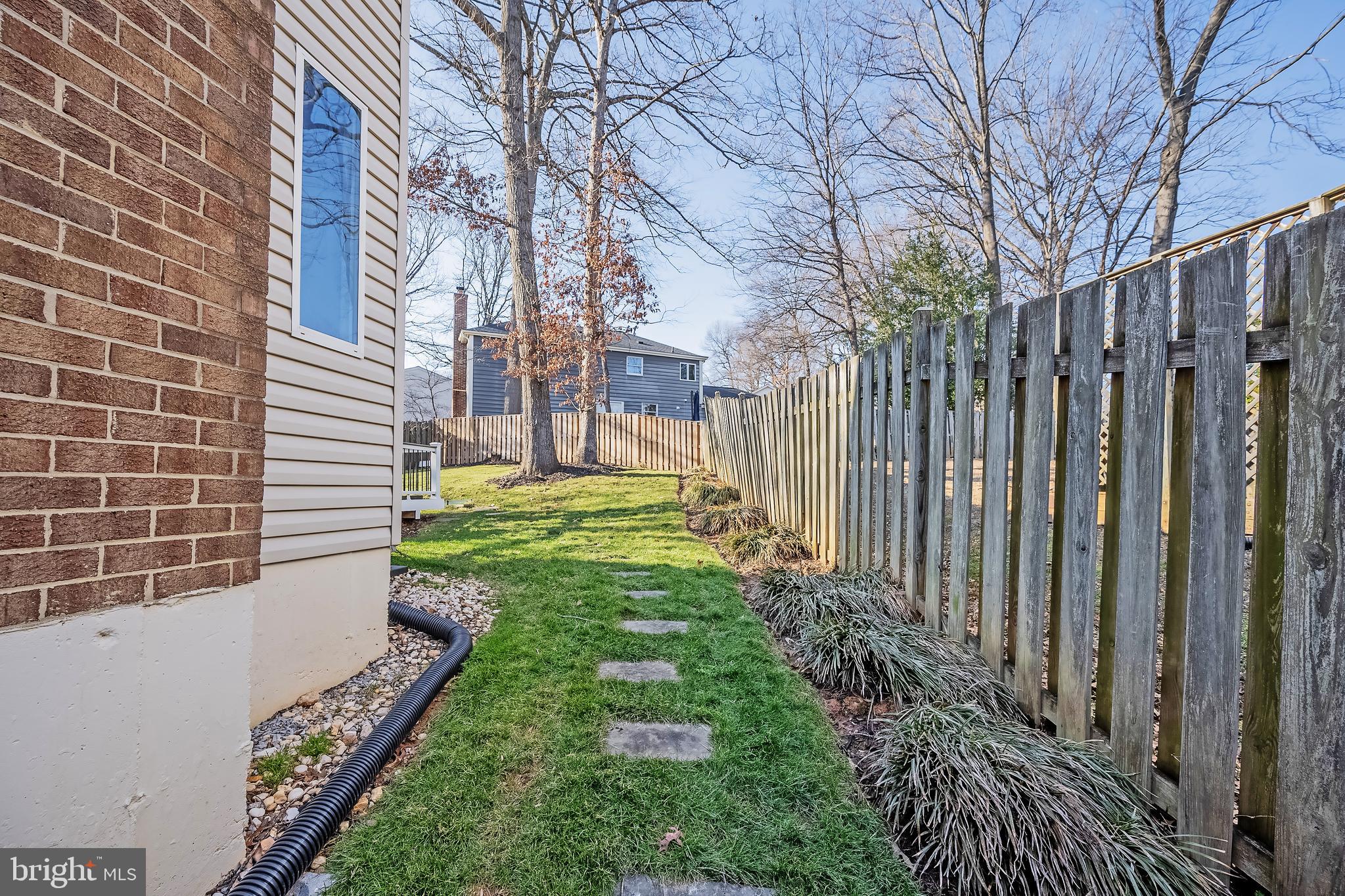 10655 John Ayres Drive Fairfax, VA 22032 - Photo 38 of 57 Walkway to Back Yard
