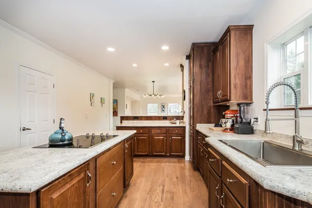 $649,000 | 731 Grover Drive, Rutland Town, VT 05701