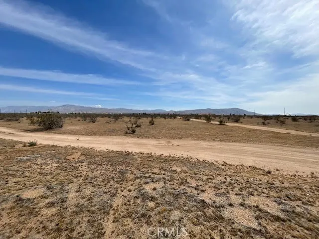 0 Bear Valley Road Apple Valley, CA 92308 - Photo 5 of 8 a view of an ocean