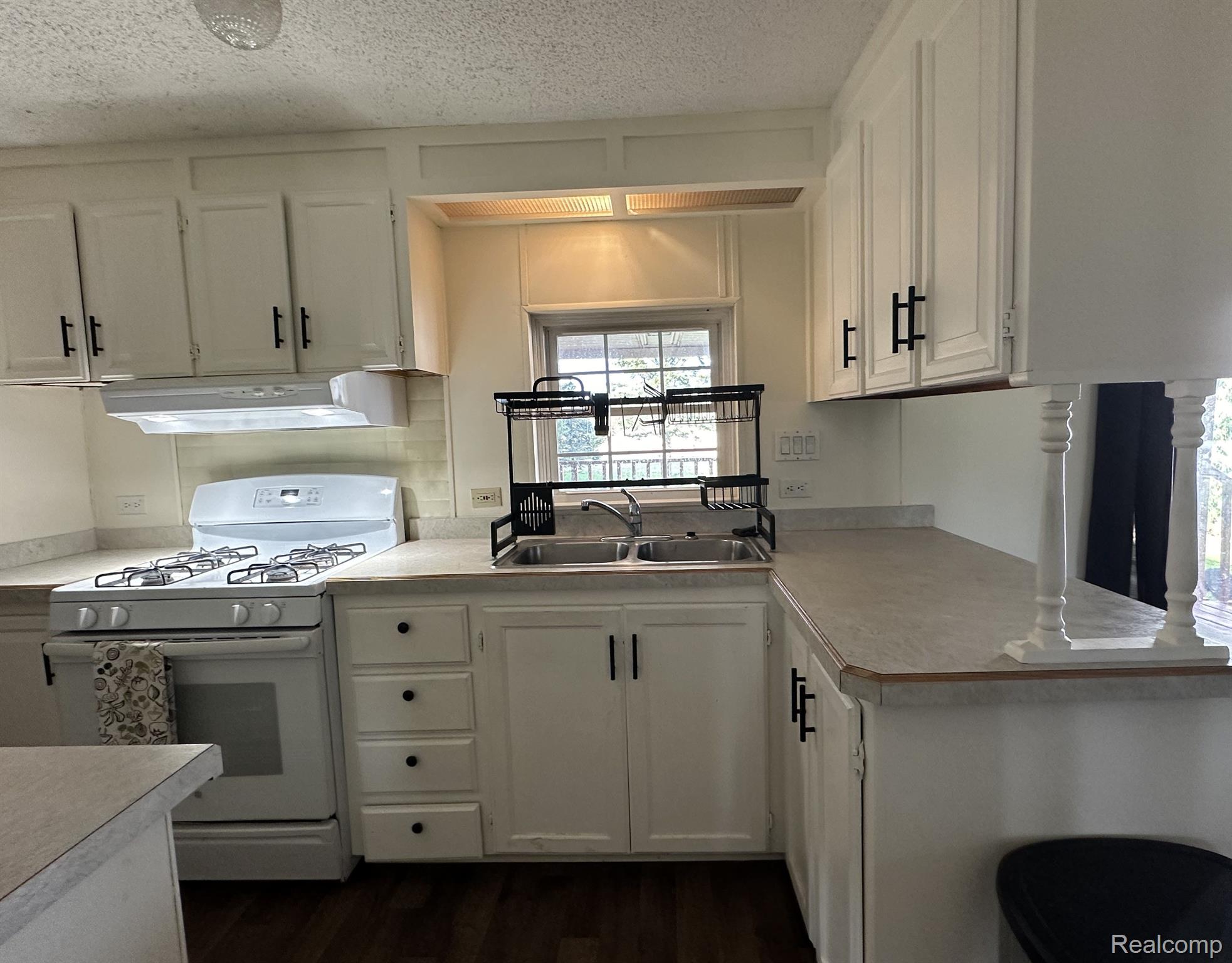 5068 Coldwater Road Columbiaville, MI 48421 - Photo 10 of 27 Gallery Image 10