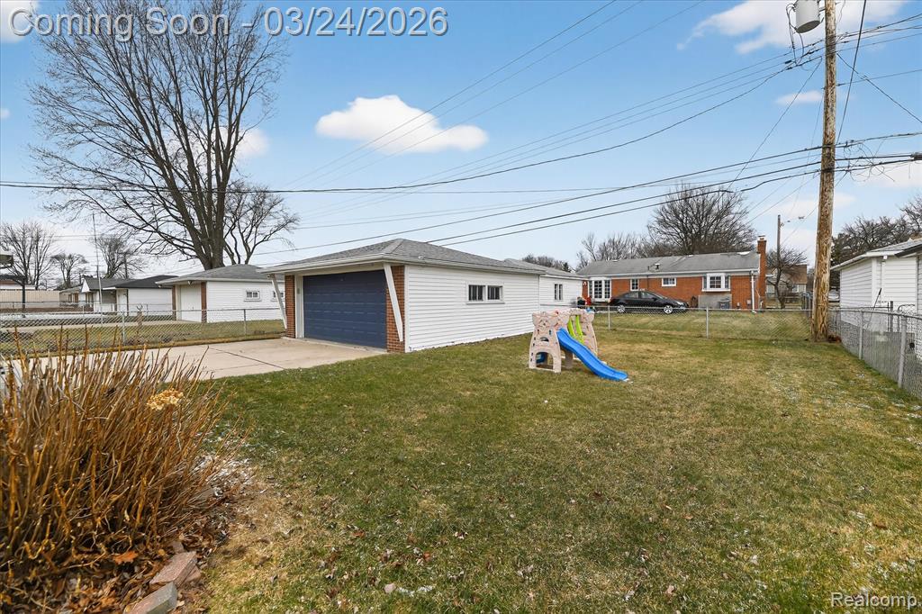 18053 Airport Road Fraser, MI 48026 - Photo 25 of 26