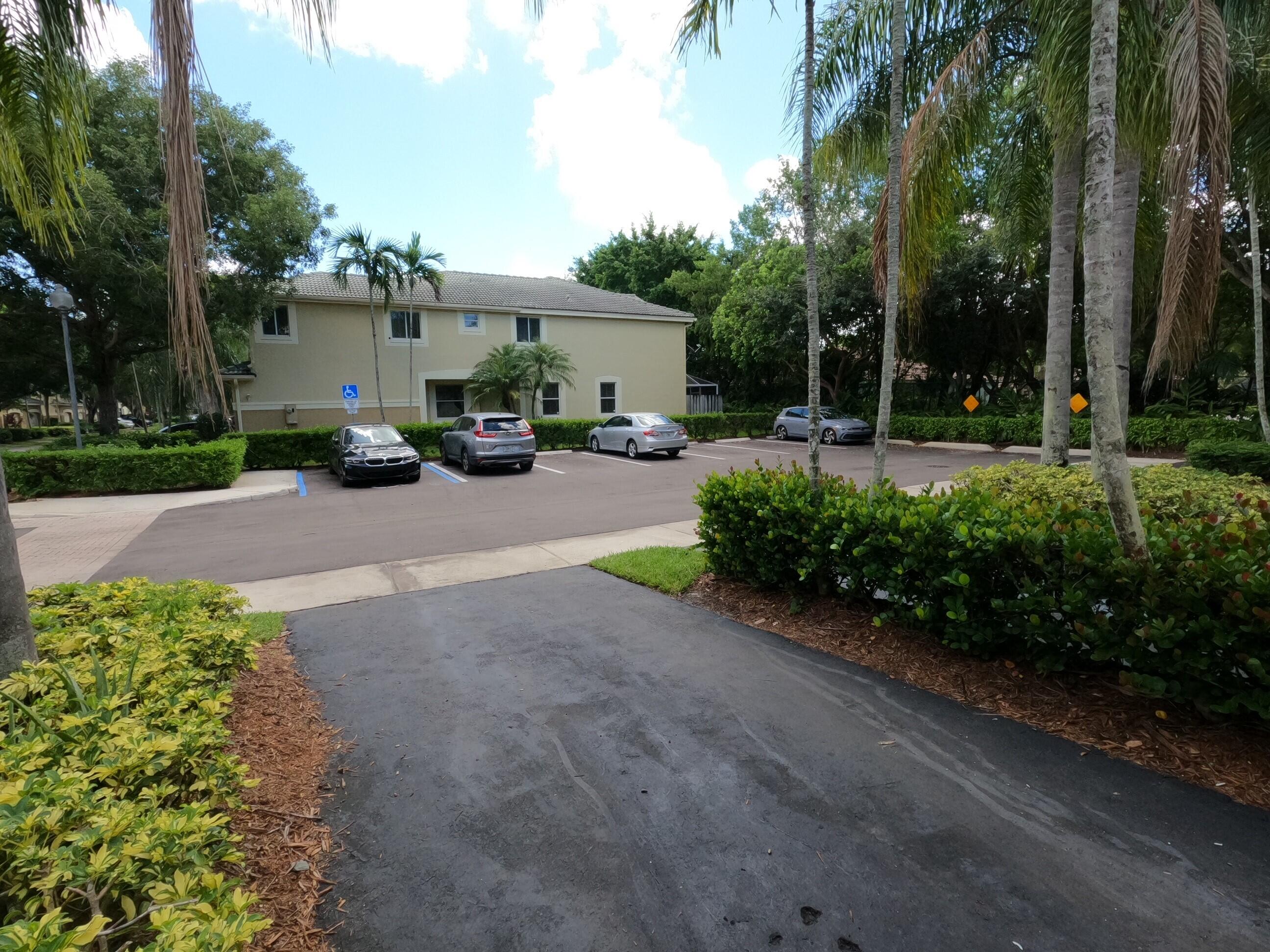 2223 Pasadena Way Weston, FL 33327 - Photo 8 of 21 extra parking