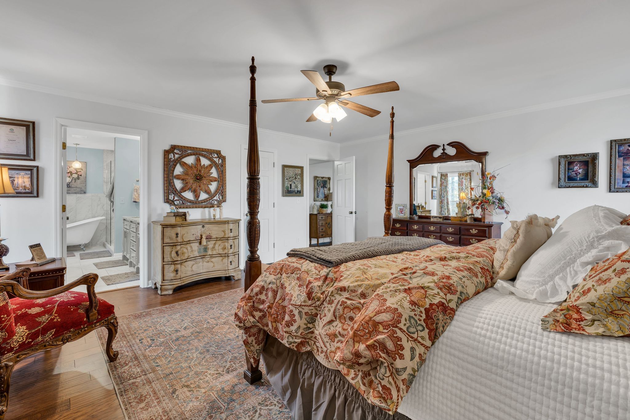 729 Rabbit Trail Road Leoma, TN 38468 - Photo 18 of 52 a bedroom with a bed a couch and dresser