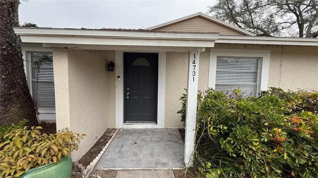 $1,995 | 14731 Pine Glen Circle, Lutz, FL 33559