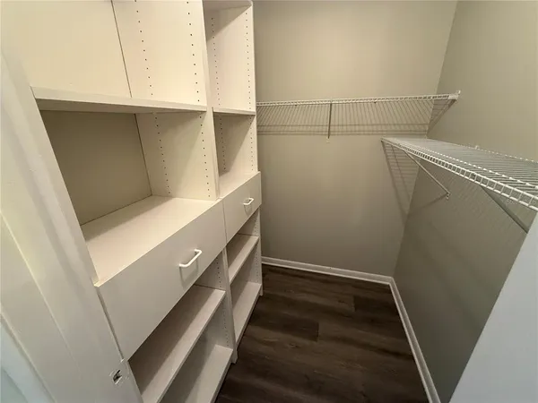 a view of utility room