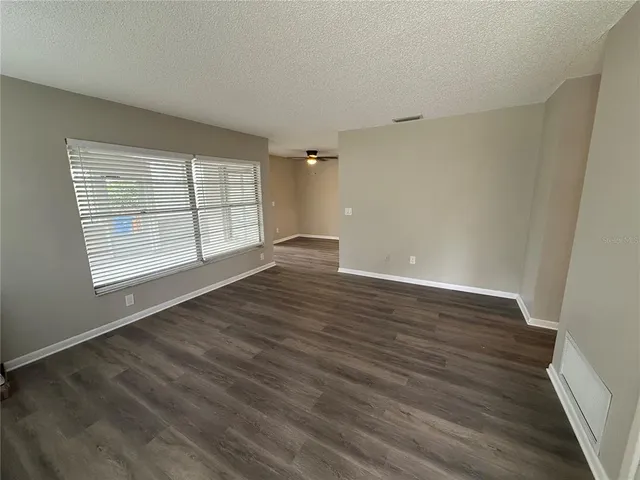 $1,995 | 14731 Pine Glen Circle, Lutz, FL 33559