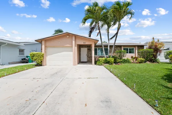 $4,400 | 313 Southeast 4th Terrace, Dania Beach, FL 33004