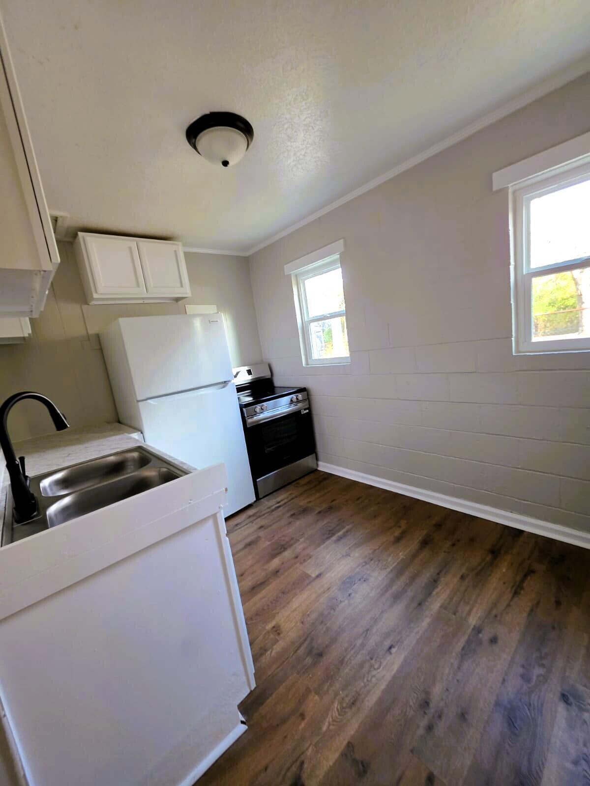 532 Hampton Avenue Northwest Aiken, SC 29801 - Photo 4 of 9