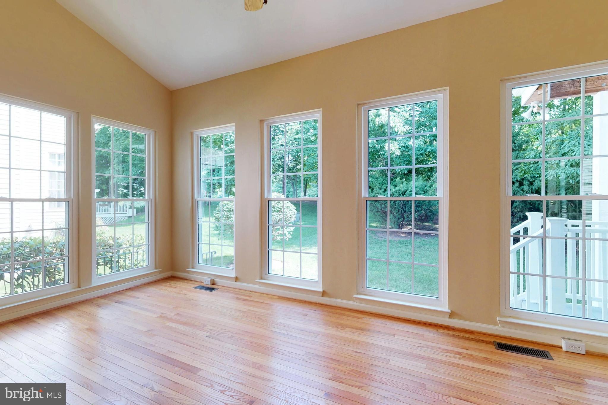 14408 Clubhouse Road Gainesville, VA 20155 - Photo 12 of 30 Breakfast/morningroom