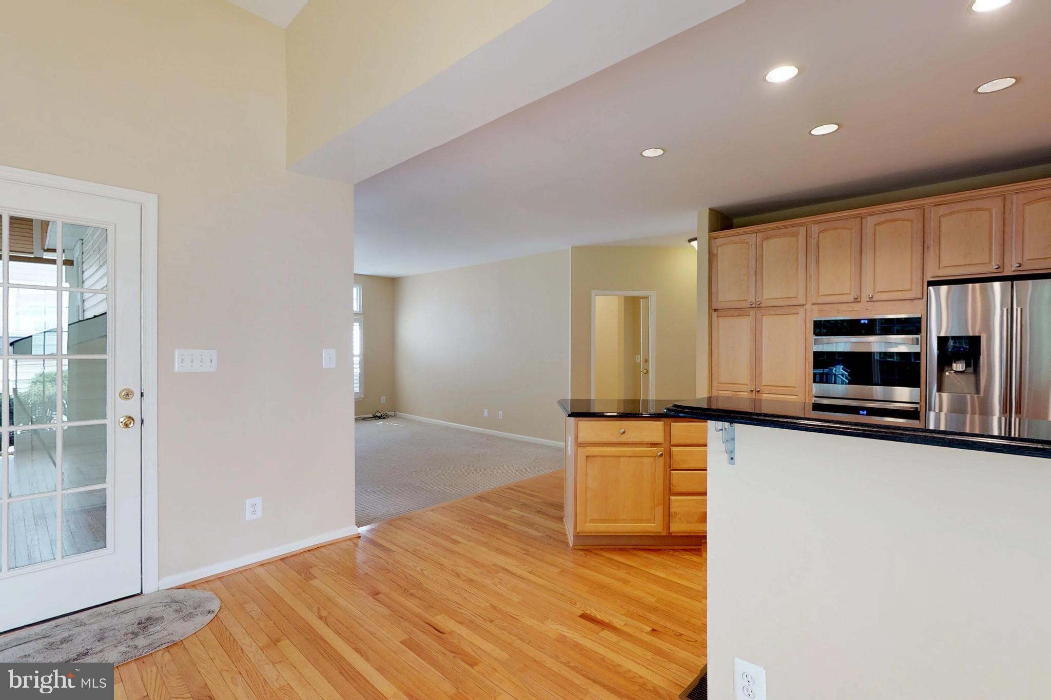 14408 Clubhouse Road Gainesville, VA 20155 - Photo 13 of 30 Kitchen