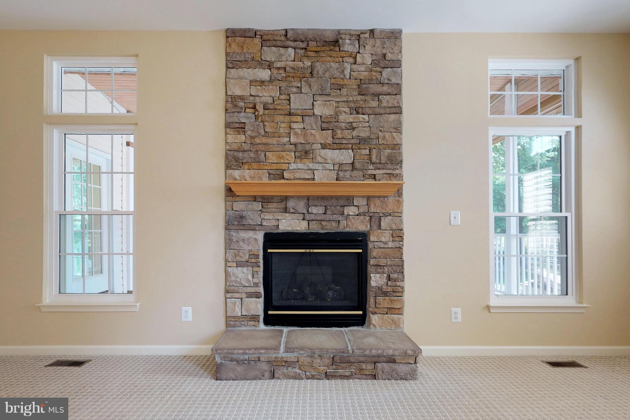 14408 Clubhouse Road Gainesville, VA 20155 - Photo 16 of 30 Family Room