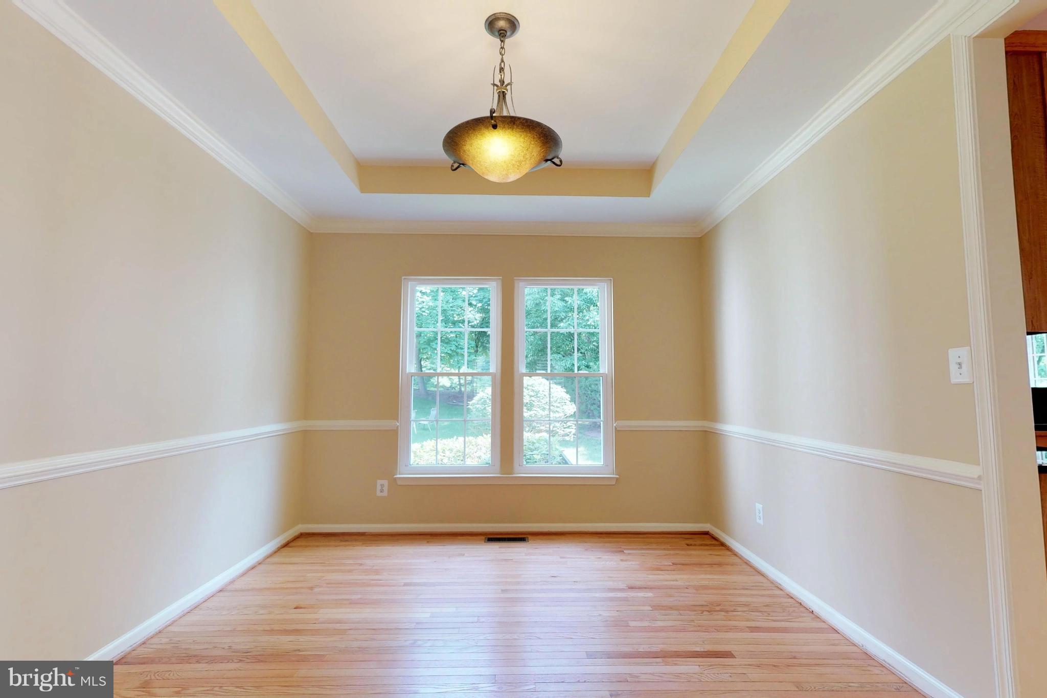 14408 Clubhouse Road Gainesville, VA 20155 - Photo 8 of 30 Dining Room