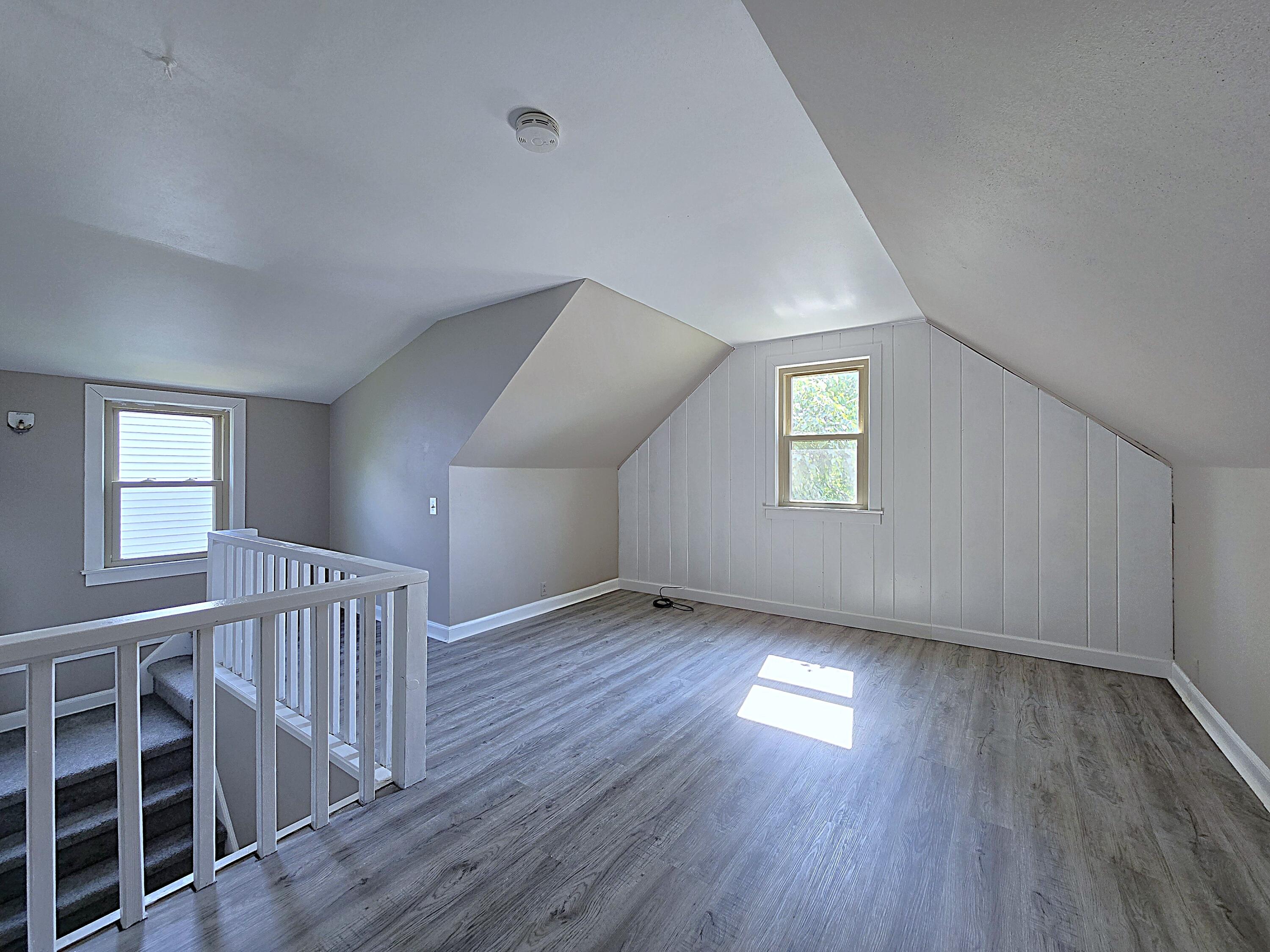 3334 North 92nd Street Milwaukee, WI 53222 - Photo 35 of 44 Upper Loft