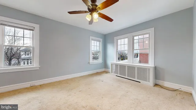 $2,399 | 331 Sloan Avenue, Collingswood, NJ 08107