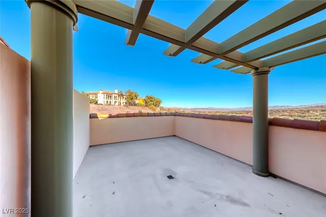 $3,300 | 64 Strada Principale, Unit 405, Henderson, NV 89011