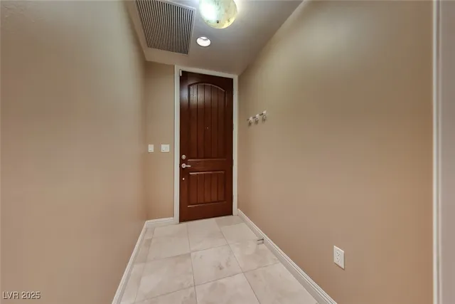 $3,300 | 64 Strada Principale, Unit 405, Henderson, NV 89011