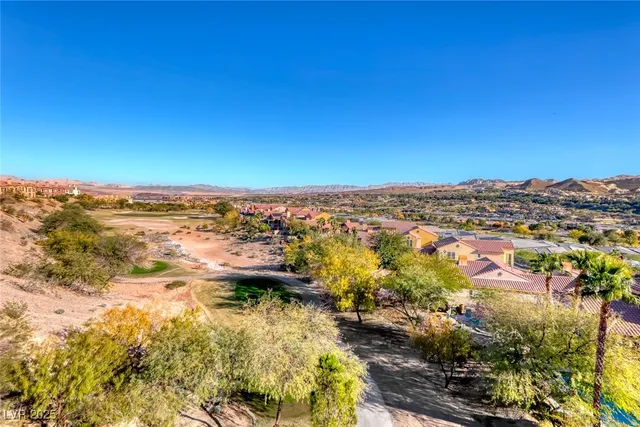 $3,300 | 64 Strada Principale, Unit 405, Henderson, NV 89011