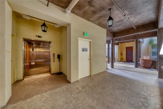 $3,300 | 64 Strada Principale, Unit 405, Henderson, NV 89011