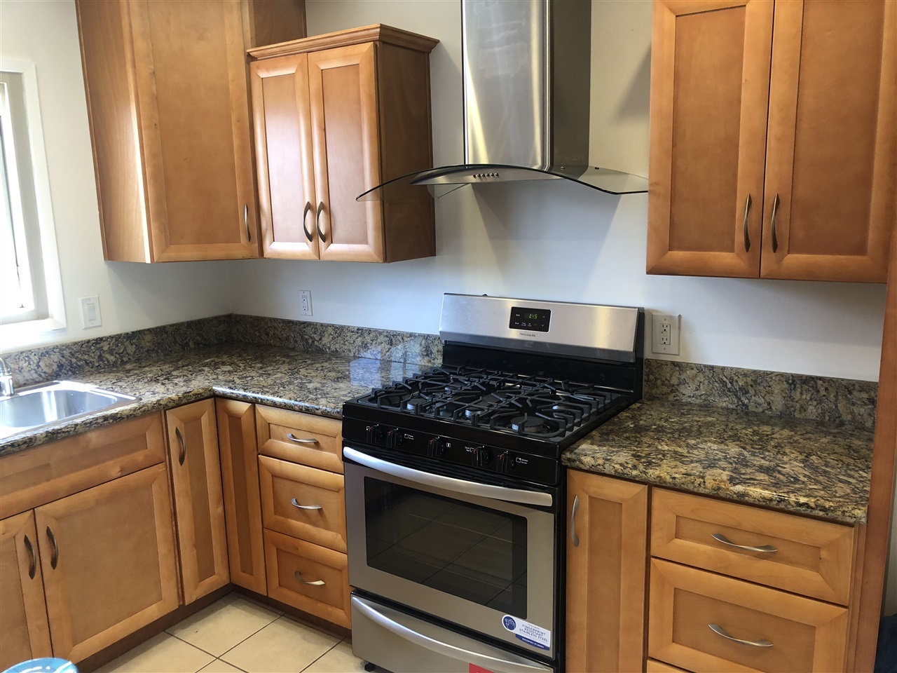 9238 Dunbarton Road Santee, CA 92071 - Photo 4 of 15