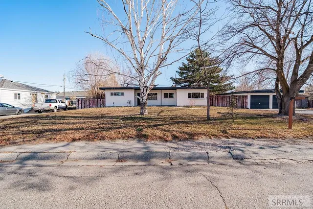 $318,000 | 165 Horrocks Drive, Blackfoot, ID 83221