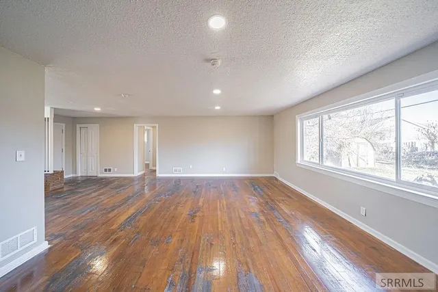 $318,000 | 165 Horrocks Drive, Blackfoot, ID 83221