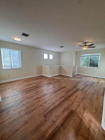 $2,100 | 49 Southeast Sedona Circle, Unit 201, Stuart, FL 34994