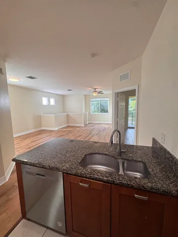 $2,100 | 49 Southeast Sedona Circle, Unit 201, Stuart, FL 34994