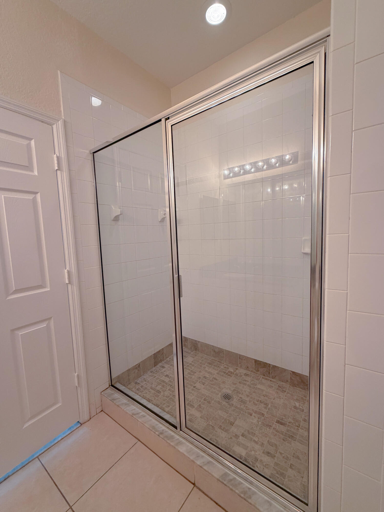 49 Southeast Sedona Circle, Unit 201 Stuart, FL 34994 - Photo 9 of 18 IMG_7769