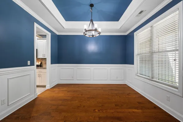 $449,900 | 8208 Igou Gap Road, Chattanooga, TN 37421